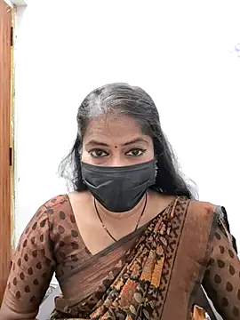 Snapshot of tamil_Sigappu_Roja chatting on June 3, 12:35 am tamil Sigappu Roja online show from June 3, 12:35 am