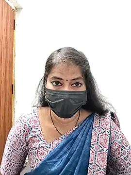 Snapshot of tamil_Sigappu_Roja chatting on June 9, 12:33 am tamil Sigappu Roja online show from June 9, 12:33 am