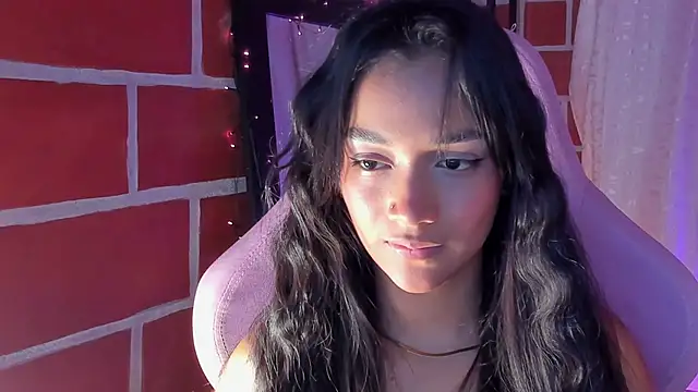 MelanyOconner online show from February 27, 3:34 pm