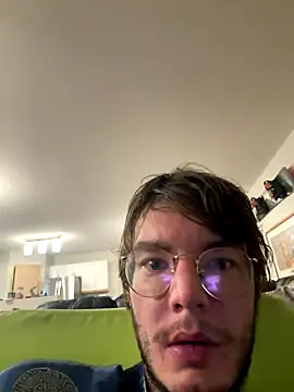 Hungboxer69 online show from December 4, 10:24 am