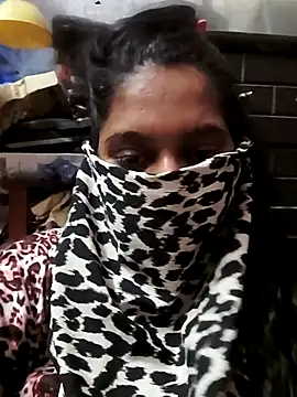 Snapshot of Cute_Avni99 chatting on September 18, 7:49 pm Cute Avni99 online show from September 18, 7:49 pm