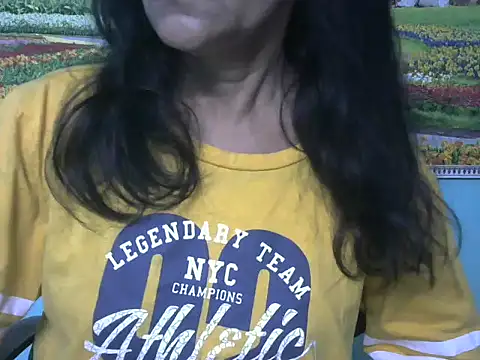 Snapshot of Lovely_bhabhi143 chatting on April 21, 6:09 am Lovely bhabhi143 online show from April 21, 6:09 am