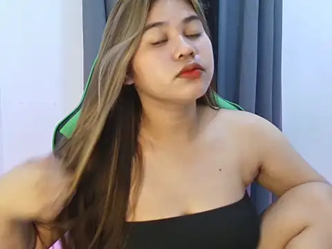 Snapshot of imogen_x chatting on September 9, 4:28 pm imogen x online show from September 9, 4:28 pm