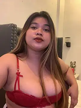 Snapshot of imogen_x chatting on April 16, 3:35 pm imogen x online show from April 16, 3:35 pm