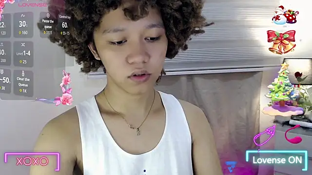 9INCHESHARDCOCK online show from December 5, 6:44 am