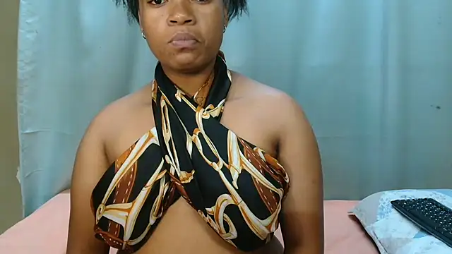 Snapshot of AfricanPopi chatting on September 10, 8:09 pm AfricanPopi online show from September 10, 8:09 pm
