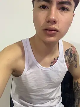 AlexanderCollman online show from December 17, 7:53 pm