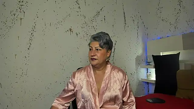 Snapshot of JaddeWalker chatting on October 8, 11:30 am JaddeWalker online show from October 8, 11:30 am
