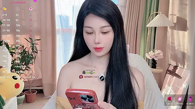 Xiatian520  online show from November 19, 8:58 am