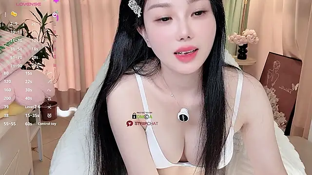 Xiatian520  online show from November 23, 12:32 am