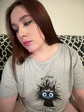 Snapshot of Sweet_lollipop25 chatting on February 5, 9:52 pm Sweet lollipop25 online show from February 5, 9:52 pm