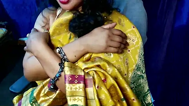 QUEEN SAKHI- online show from April 6, 5:36 pm