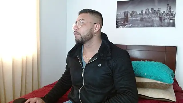 AntonyDAngelo25 online show from November 16, 8:14 pm