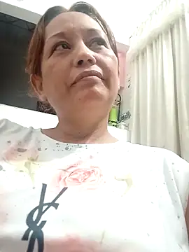 marinita13 online show from March 31, 2:24 am