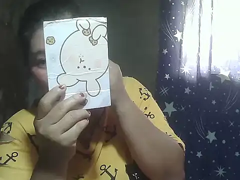 exoticclit69 online show from April 1, 12:33 am