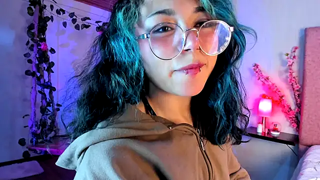 TerumiKitty online show from November 29, 9:29 pm