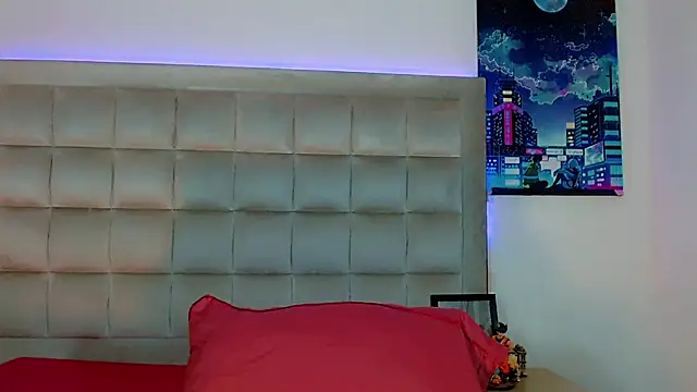 Snapshot of AmazingMistressNathy chatting on July 1, 5:53 am AmazingMistressNathy online show from July 1, 5:53 am