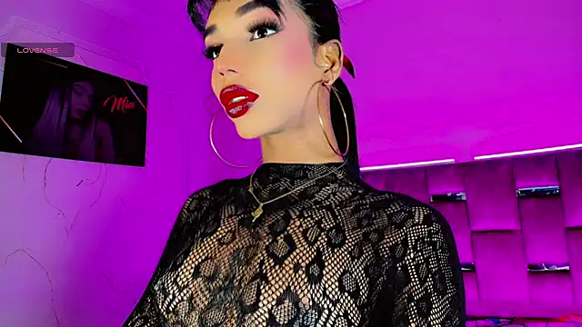 LADY-HOT-SEXY- online show from December 21, 3:46 am