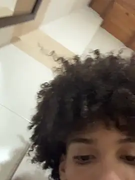 Snapshot of Max_Rain chatting on January 16, 10:58 pm Max Rain online show from January 16, 10:58 pm