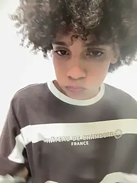 Snapshot of Max_Rain chatting on April 2, 12:30 am Max Rain online show from April 2, 12:30 am