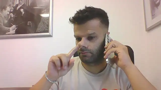 Snapshot of FROCETTO93 chatting on September 11, 7:30 am FROCETTO93 online show from September 11, 7:30 am
