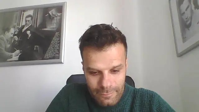 Snapshot of FROCETTO93 chatting on October 14, 12:28 pm FROCETTO93 online show from October 14, 12:28 pm