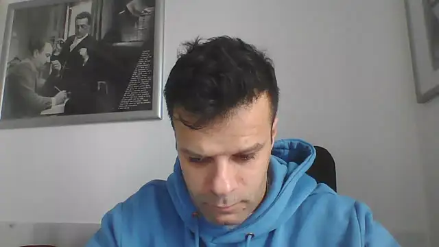 Snapshot of FROCETTO93 chatting on March 30, 6:36 am FROCETTO93 online show from March 30, 6:36 am