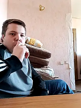 iceonee online show from March 14, 10:32 am