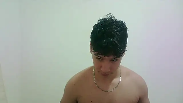 zeus 181 online show from December 5, 8:45 am