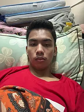 Snapshot of Demure_Asian143 chatting on July 28, 8:21 am Demure Asian143 online show from July 28, 8:21 am