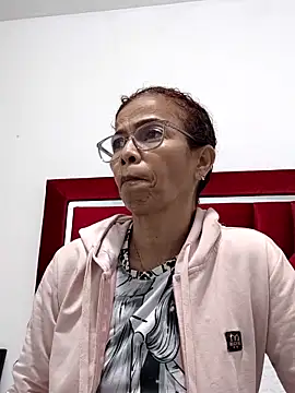 Snapshot of Merybeks chatting on March 2, 10:44 am Merybeks online show from March 2, 10:44 am