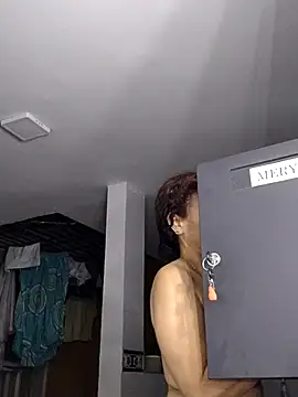 Snapshot of Merybeks chatting on March 7, 11:07 am Merybeks online show from March 7, 11:07 am