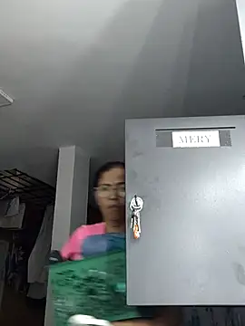 Snapshot of Merybeks chatting on March 27, 10:26 am Merybeks online show from March 27, 10:26 am