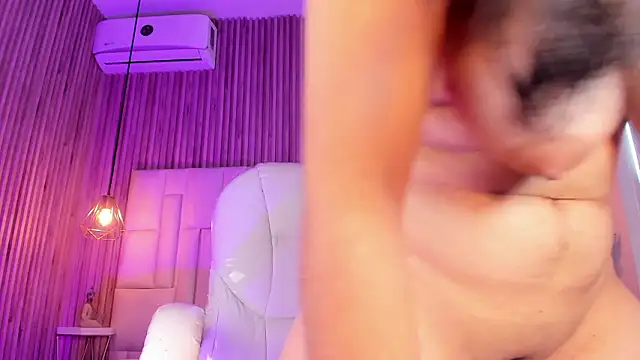 LovelyEyesx online show from January 31, 7:11 pm