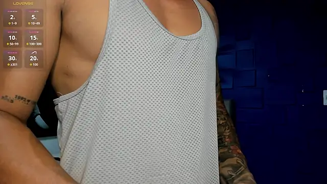Snapshot of andres-clark92 chatting on April 19, 2:05 pm andres-clark92 online show from April 19, 2:05 pm
