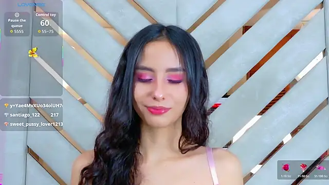 Sarah-Grace online show from January 9, 1:30 am