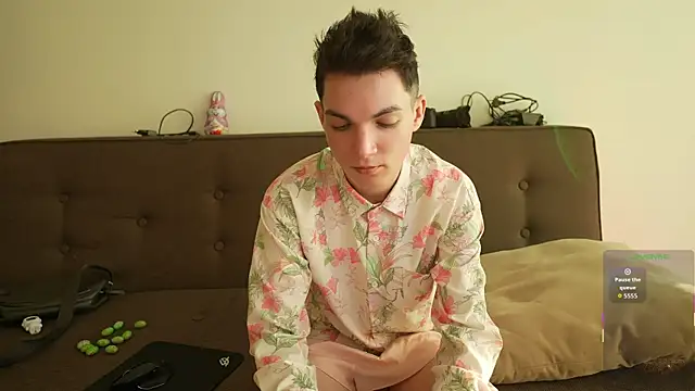 MattyandAiden online show from March 22, 6:11 pm