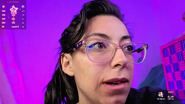 Snapshot of Miranda_sexlove_ chatting on February 19, 6:59 pm Miranda sexlove online show from February 19, 6:59 pm