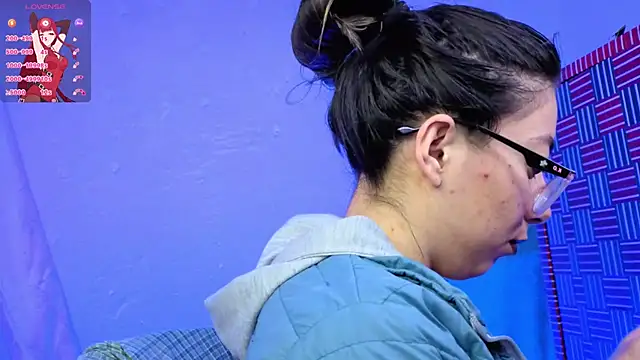 Snapshot of Miranda_sexlove_ chatting on February 25, 7:01 pm Miranda sexlove online show from February 25, 7:01 pm