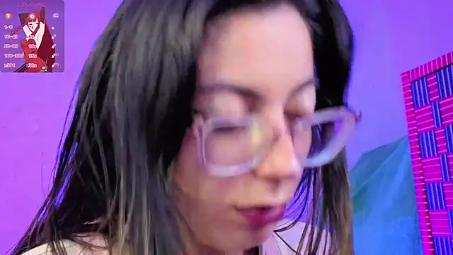 Snapshot of Miranda_sexlove_ chatting on February 26, 7:02 pm Miranda sexlove online show from February 26, 7:02 pm