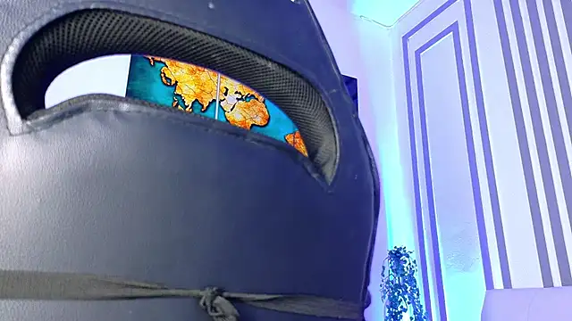 ALANNFERRER online show from November 12, 10:04 am