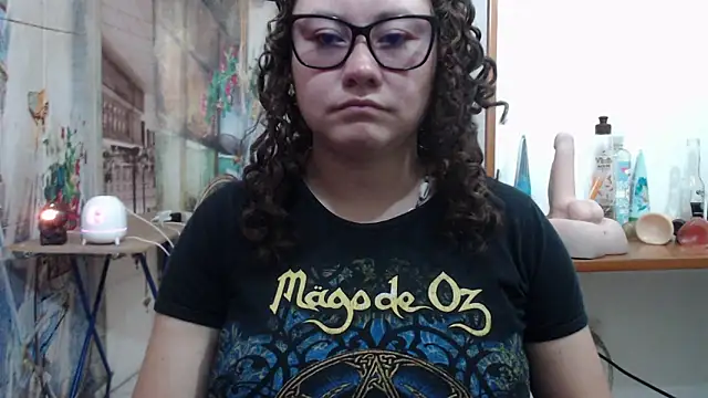 greeneyes nurse online show from March 31, 8:20 pm