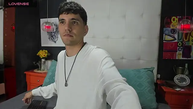 Matteo12  online show from October 4, 4:10 am