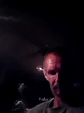 Hungwell1515 online show from September 15, 12:10 am