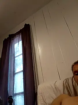 Hungwell1515 online show from April 11, 12:42 pm