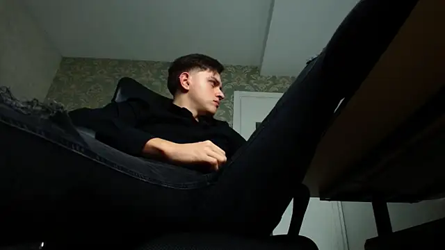 FelixStarkk online show from October 28, 5:11 am