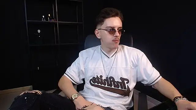 FelixStarkk online show from June 20, 4:26 am