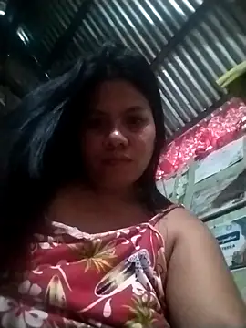Snapshot of phoenix_1994 chatting on May 10, 9:31 pm phoenix 1994 online show from May 10, 9:31 pm