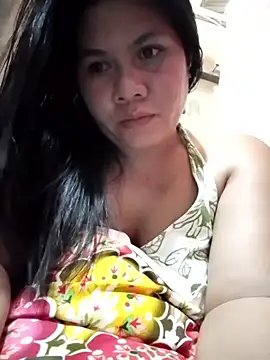 Snapshot of phoenix_1994 chatting on May 16, 6:54 am phoenix 1994 online show from May 16, 6:54 am