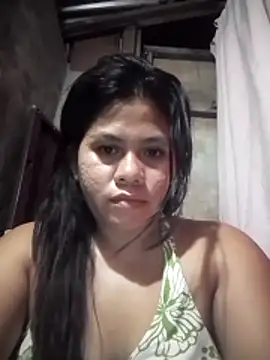 Snapshot of phoenix_1994 chatting on June 1, 9:05 pm phoenix 1994 online show from June 1, 9:05 pm